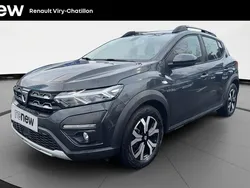 Gris Utilisé 2022 Dacia Sandero Comfort Citadine | 15 990 € (Prix juste)