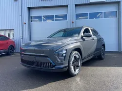 Noir Nouvelle 2024 Hyundai Kona SUV | 33 990 € (Prix assez cher)