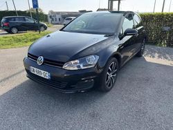 Utilisé 2014 VW Golf VII Cup Berline | 10 990 € (Prix juste)