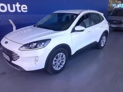 Blanc Occasion 2024 Ford Kuga Titanium SUV | 28 900 € (Prix juste)