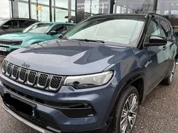Noir Nouvelle 2024 Jeep Compass Summit SUV | 46 500 € (Prix juste)