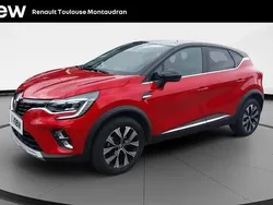 Rouge Utilisé 2024 Renault Captur Techno SUV | 18 990 € (Prix juste)