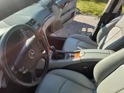 Gris Utilisé 2008 Mercedes E200 Classic Berline | 5 250 €