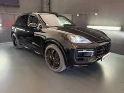 Noir Utilisé 2024 Porsche Cayenne SUV | 123 900 € (Prix juste)