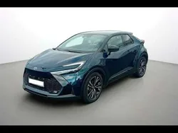 Utilisé 2023 Toyota C-HR SUV | 34 990 € (Prix cher)