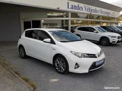 Blanc Utilisé 2014 Toyota Auris Hybrid Style Berline | 11 990 € (Prix juste)