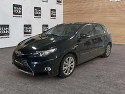 Utilisé 2012 Toyota Auris Hybrid Berline | 14 880 € (Prix assez cher)