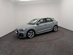 Gris flèche nacré Utilisé 2022 Audi A1 Sportback S-Line Citadine | 21 900 € (Prix juste)