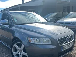 Gris Utilisé 2011 Volvo V50 Summum Break | 1 999 €