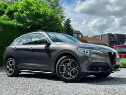 Gris Utilisé 2020 Alfa Romeo Stelvio Super SUV | 26 800 € (Bon prix)