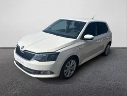 Blanc Utilisé 2018 Skoda Fabia Berline | 9 781 € (Bon prix)