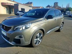 Gris Utilisé 2018 Peugeot 3008 GT-line SUV | 17 490 € (Prix assez cher)