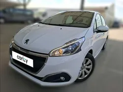Blanc Utilisé 2018 Peugeot 208 Active Citadine | 6 790 € (Bon prix)