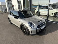 Argent Utilisé 2023 Mini Cooper SE Essential Citadine | 20 490 € (Prix juste)