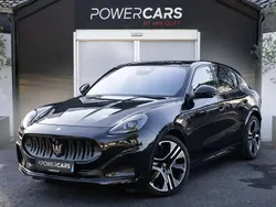 Noir Nouvelle 2025 Maserati Grecale Folgore SUV | 99 900 €