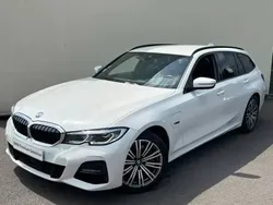Blanc Utilisé 2021 BMW 320 M Sport Break | 32 500 € (Prix assez cher)