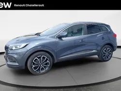 Gris Utilisé 2021 Renault Kadjar Intens SUV | 15 990 € (Prix juste)