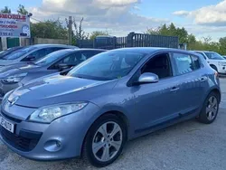 Utilisé 2009 Renault Mégane III Dynamique Berline | 7 500 € (Prix cher)