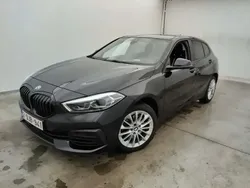 Noir Utilisé 2023 BMW 118 Sport Line Citadine | 24 490 € (Super prix)