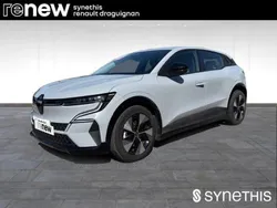 Gris Utilisé 2022 Renault Mégane Equilibre Berline | 19 990 € (Prix juste)