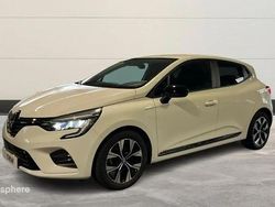 Blanc Utilisé 2023 Renault Clio V Evolution Berline | 16 999 € (Prix juste)