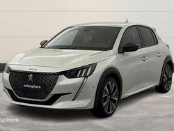 Blanc Utilisé 2022 Peugeot 208 GT Citadine | 16 199 € (Prix juste)