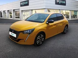 Jaune Utilisé 2022 Peugeot 208 Allure Citadine | 16 470 € (Prix juste)