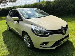 Beige Utilisé 2016 Renault Clio IV Zen Berline | 10 500 € (Prix juste)