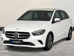 Utilisé 2020 Mercedes 180 Business Berline | 21 799 € (Prix juste)