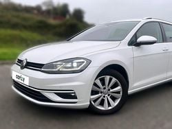 Blanc Utilisé 2017 VW Golf VII Business Break | 13 044 € (Bon prix)