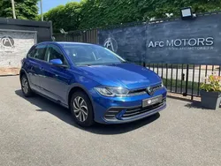 Bleu Utilisé 2024 VW Polo Life Berline | 21 490 € (Prix juste)