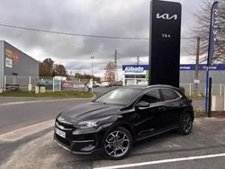 Noir basalte mã©tallisã© Utilisé 2022 Kia XCeed SUV | 21 999 € (Prix juste)