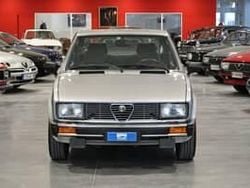 Argent Occasion 1983 Alfa Romeo Alfetta Berline | 19 500 €