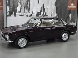 Rouge Occasion 1975 Alfa Romeo GT Junior Coupé | 42 500 €