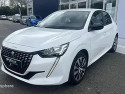 Blanc Utilisé 2023 Peugeot 208 Active Citadine | 14 999 € (Prix juste)