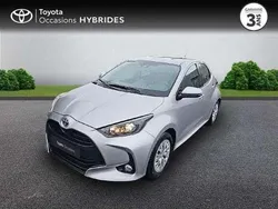 Utilisé 2023 Toyota Yaris Hybrid Business Edition Berline | 19 990 € (Prix juste)