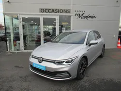Argent Utilisé 2024 VW Golf VIII Style Berline | 29 990 € (Prix juste)