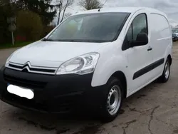 Utilisé 2018 Citroën Berlingo Monospace | 11 700 € (Prix assez cher)