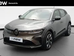 Gris Utilisé 2022 Renault Mégane Evolution Berline | 27 490 € (Prix cher)