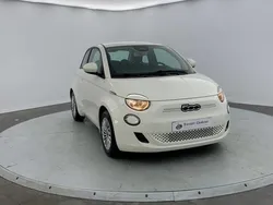 Blanc Utilisé 2022 Fiat 500e Action Citadine | 11 830 € (Super prix)