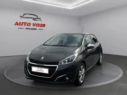 Gris Utilisé 2017 Peugeot 208 Citadine | 3 500 € (Super prix)