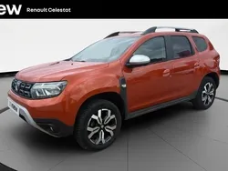 Orange Utilisé 2021 Dacia Duster Prestige SUV | 15 999 € (Prix juste)
