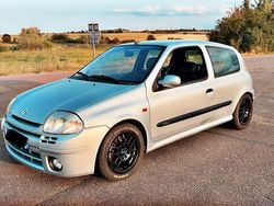 Occasion 2001 Renault Clio II R.S. Berline | 6 999 € (Prix juste)