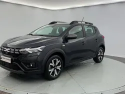 Gris Utilisé 2023 Dacia Sandero Expression Citadine | 14 494 € (Prix juste)
