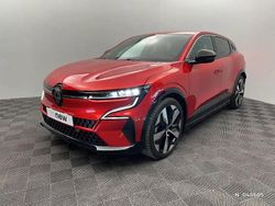 Rouge Occasion 2022 Renault Mégane IV Techno | 25 999 € (Prix juste)
