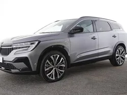 Gris Utilisé 2024 Renault Espace Iconic Monospace | 41 999 € (Prix juste)