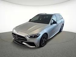 Argent Utilisé 2023 Mercedes C300 AMG line Break | 49 890 € (Prix cher)