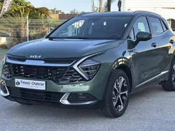 Gris Utilisé 2024 Kia Sportage 2 SUV | 33 990 € (Prix juste)