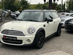 Blanc Utilisé 2011 Mini Cooper Clubman Break | 9 990 €