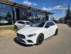 Blanc Utilisé 2022 Mercedes A200 AMG line | 33 990 €